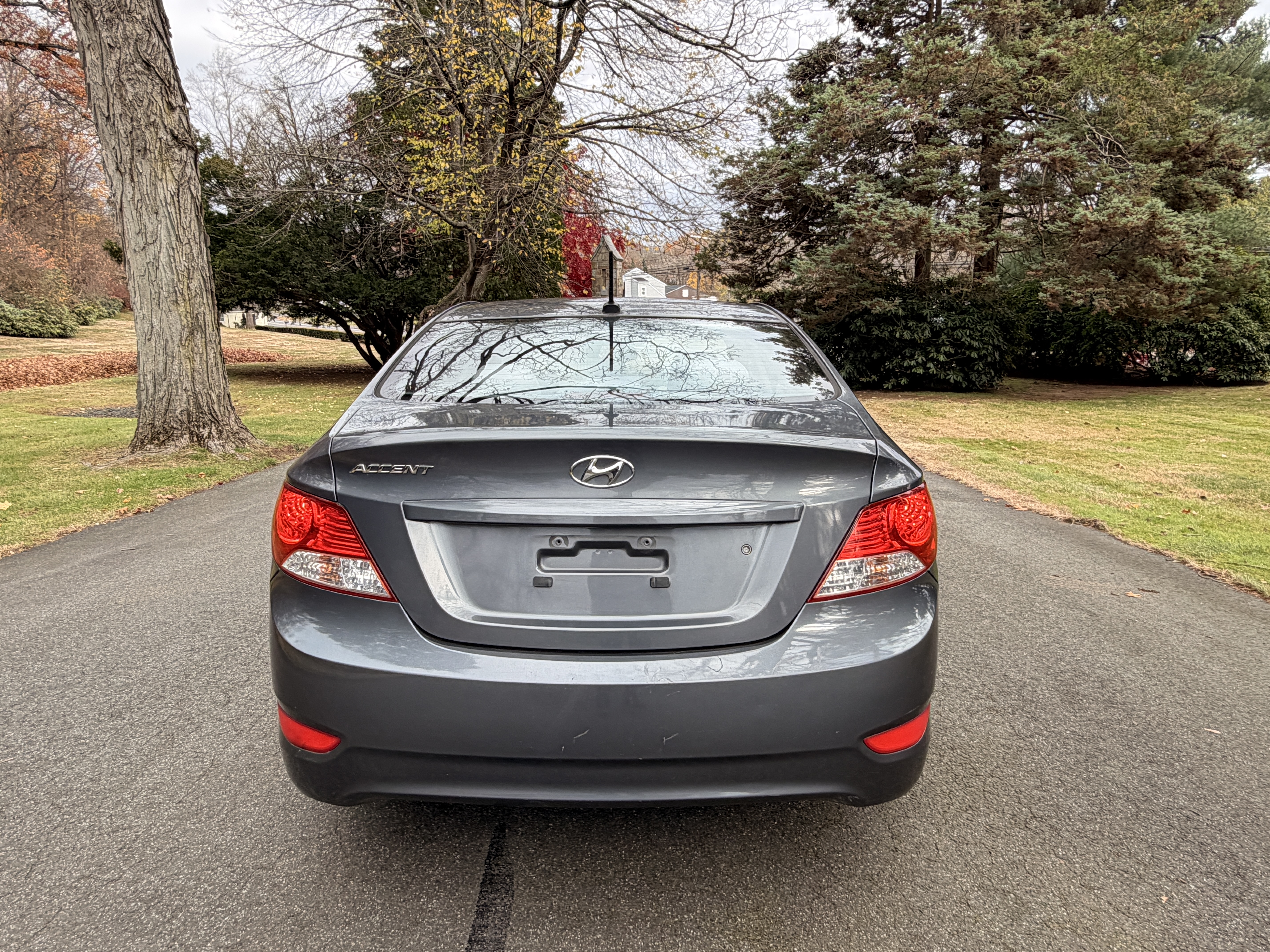 2013 Hyundai Accent GLS FWD - Clean, Maintained and Reliable 4D Sedan — photo 3